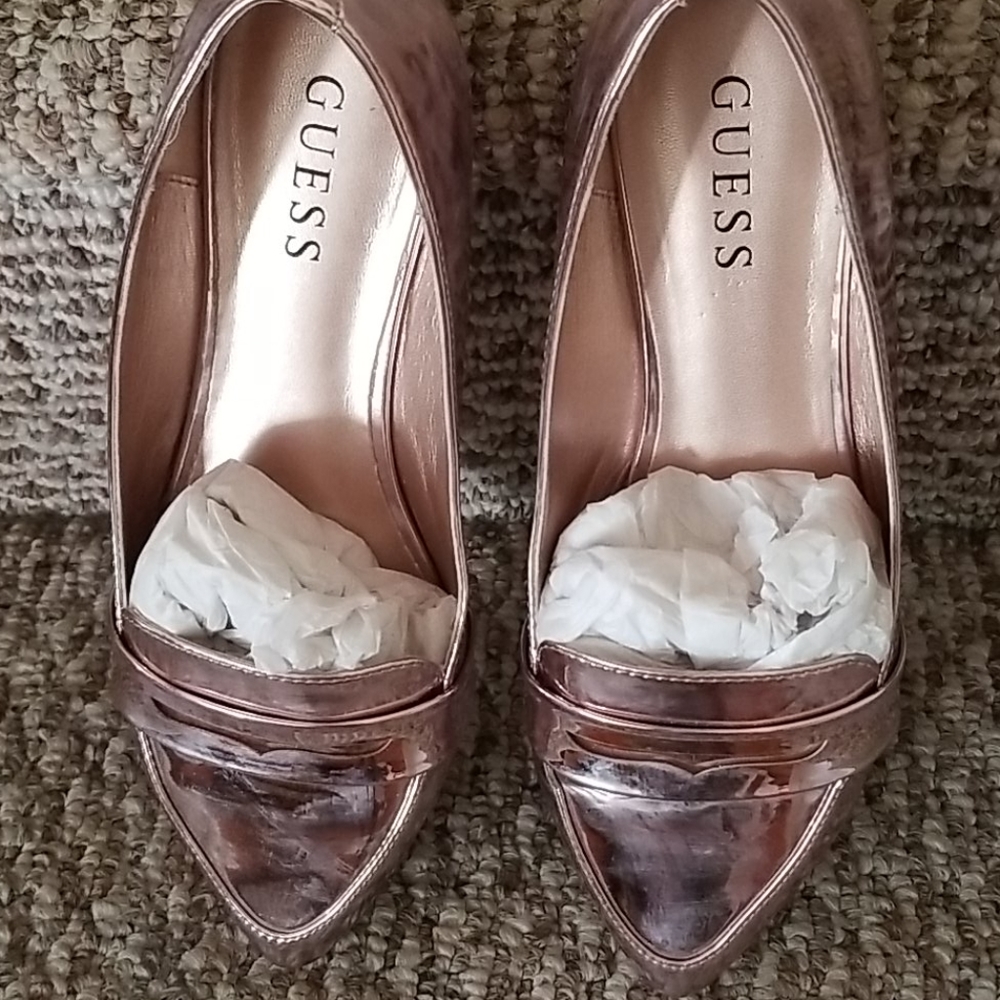 Rose gold flats